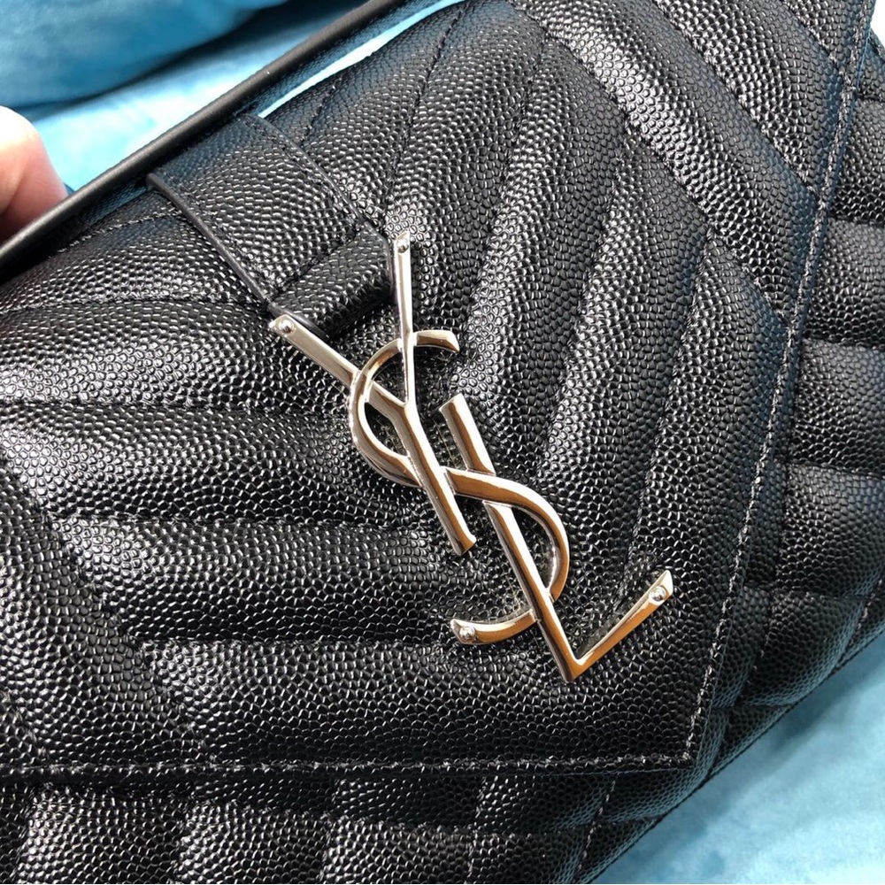 Saint Laurent Medium Envelope Monogram Matelassé Leather Shoulder Bag - Picture 4 of 9